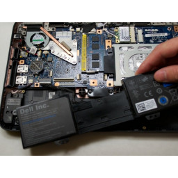 Замена батареи Dell Inspiron Duo